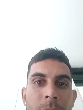 Snapshot of Dereckrose23 chatting on 04.03.26 Dereckrose23 online show from 04.03.26