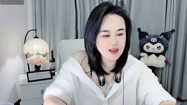 Snapshot of i4Fog chatting on 04.04.26 i4Fog online show from 04.04.26