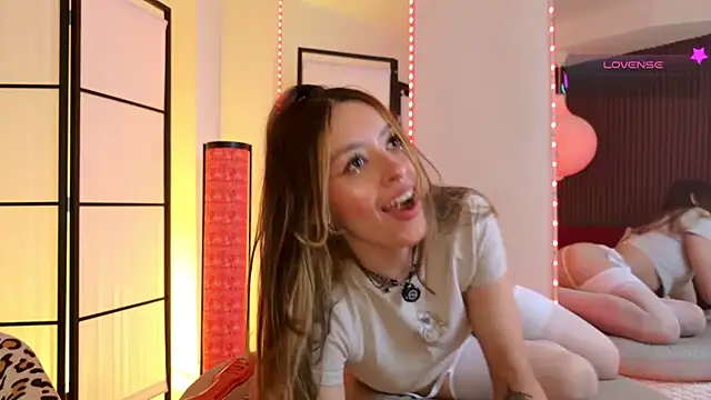Elysia carter online show from 05.10.26