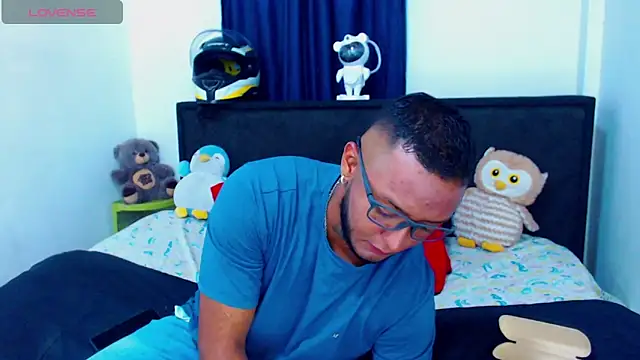 MascTyler online show from 04.23.26