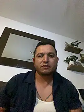 HOTB0Y18 online show from 04.23.26