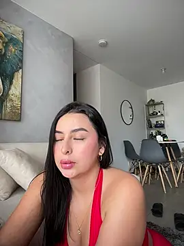 KattyCollins  online show from 05.26.26