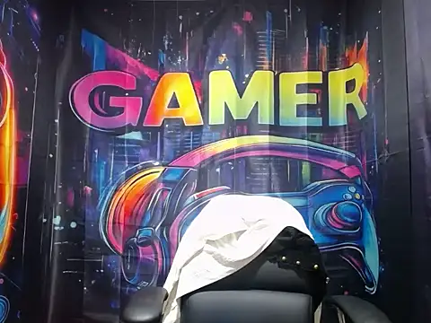 Snapshot of EmmieRae__ chatting on 03.22.26 EmmieRae online show from 03.22.26