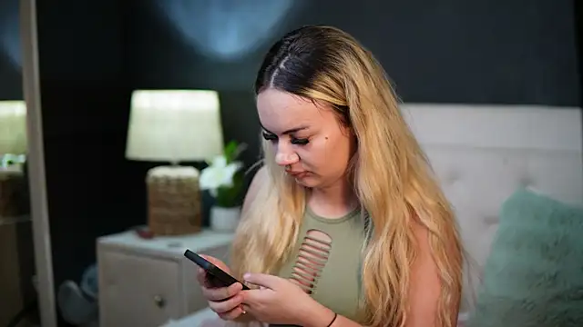 DaliaParis online show from 07.10.26