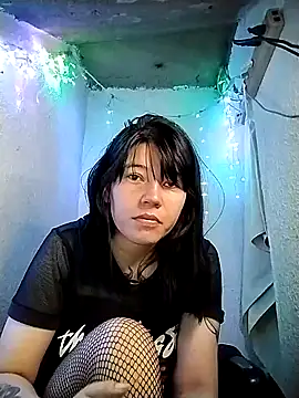 Snapshot of Moon_Thompson chatting on 03.21.26 Moon Thompson online show from 03.21.26