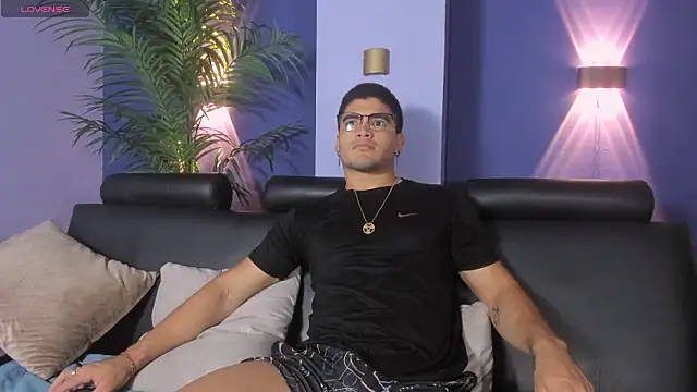 DanteTargaryen online show from 03.29.26