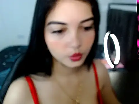Snapshot of veleria_allurin chatting on 04.01.26 veleria allurin online show from 04.01.26