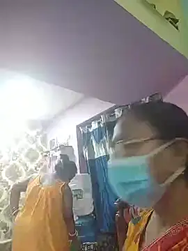 Snapshot of Riya45326 chatting on 03.25.26 Riya45326 online show from 03.25.26