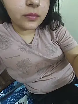 Snapshot of neelam_rawat chatting on 05.18.26 neelam rawat online show from 05.18.26
