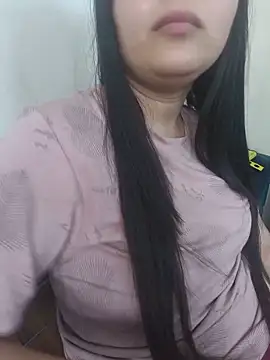 Snapshot of neelam_rawat chatting on 05.21.26 neelam rawat online show from 05.21.26