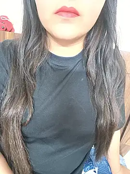 Snapshot of neelam_rawat chatting on 06.20.26 neelam rawat online show from 06.20.26