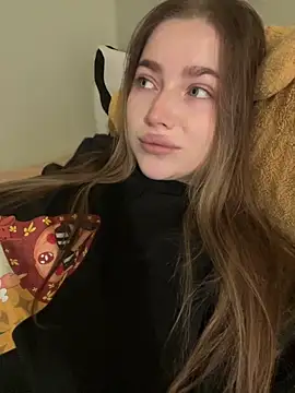 Snapshot of milana_millka chatting on 03.26.26 milana millka online show from 03.26.26