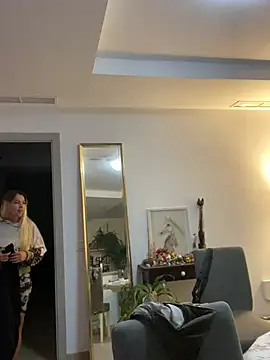 Sexyandtiny online show from 04.23.26