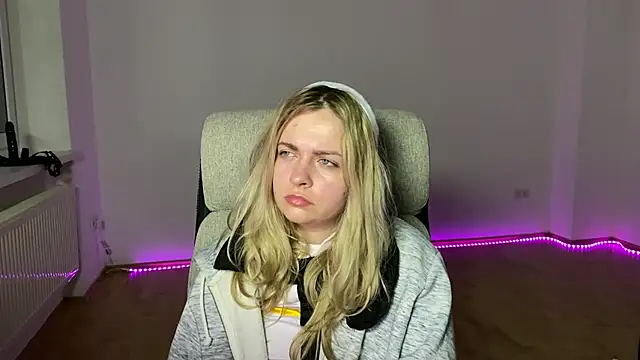 EvaKraz online show from 04.02.26