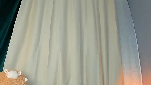 KarriDunman online show from 04.25.26