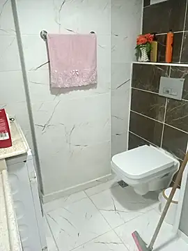 Snapshot of Enes-J chatting on 03.24.26 Enes-J online show from 03.24.26