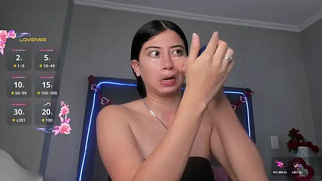 mia gomez7 online show from 04.17.26