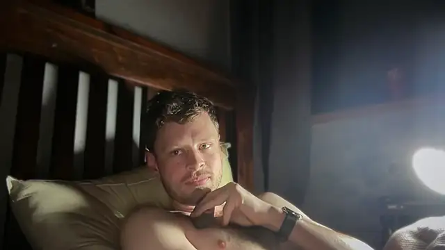 Snapshot of LUCIFERMORNINGSTAR512 chatting on 03.26.26 LUCIFERMORNINGSTAR512 online show from 03.26.26