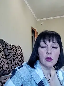 HelgaDennis online show from 05.05.26