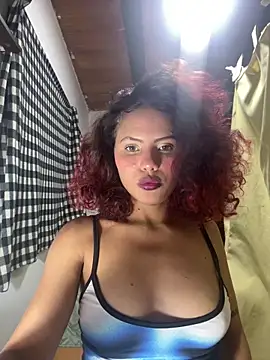 Snapshot of Mia_ColeX18 chatting on 03.25.26 Mia ColeX18 online show from 03.25.26