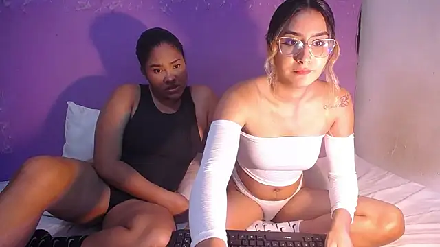Snapshot of Amara_Diamond_1 chatting on 03.25.26 Amara Diamond 1 online show from 03.25.26