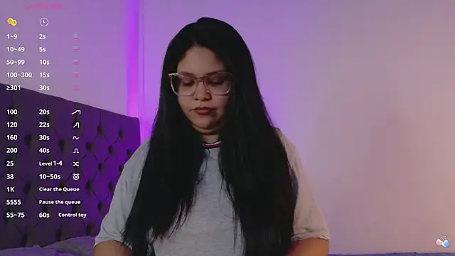 Aimi velvet online show from 05.13.26