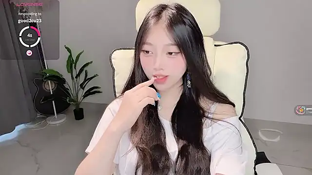 Yukiy8877 online show from 05.05.26