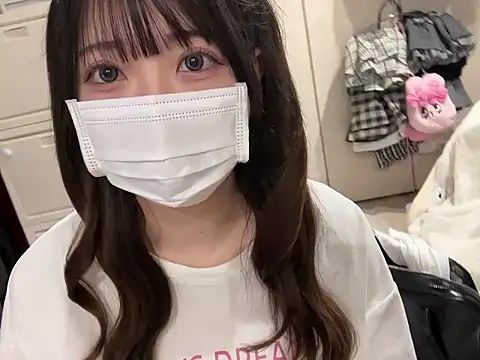 y-u-r-a-33 online show from 04.30.26