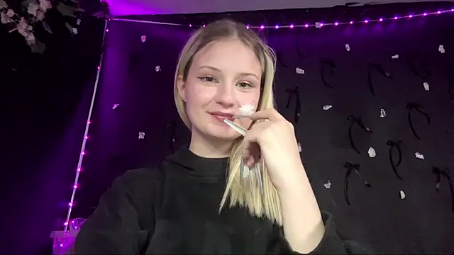 LiziSweet online show from 03.21.26