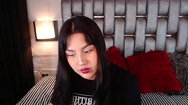Sofiia Vega  online show from 04.21.26