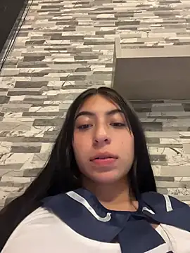 Snapshot of Velunett_19 chatting on 04.06.26 Velunett 19 online show from 04.06.26