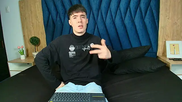 lio     online show from 04.05.26