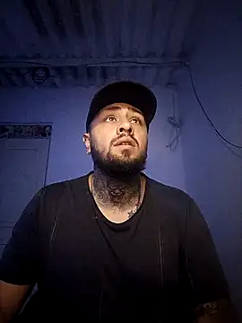 Snapshot of Neanea98 chatting on 03.27.26 Neanea98 online show from 03.27.26