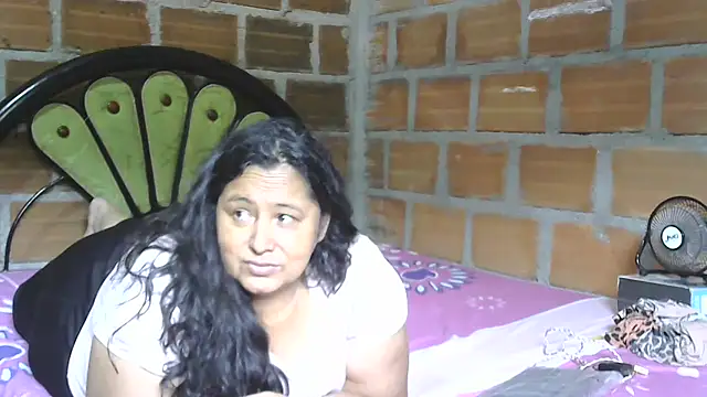 Snapshot of tistmature-69 chatting on 07.31.26 tistmature-69 online show from 07.31.26