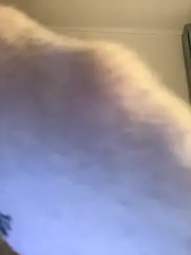 Snapshot of SilkSoles chatting on 03.26.26 SilkSoles online show from 03.26.26