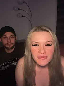 tiiffyy online show from 04.08.26