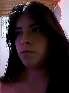 Snapshot of Leiiidy chatting on 03.21.26 Leiiidy online show from 03.21.26