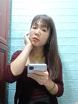 AmyLinee01 online show from 08.05.26