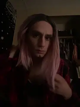 AlexAndriaStrips online show from 03.21.26