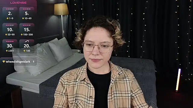 HottoKori online show from 05.05.26