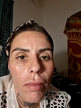 chiquitilla41 online show from 04.20.26