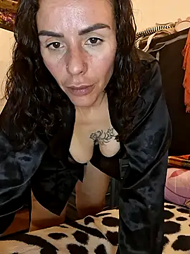 chiquitilla41 online show from 05.21.26