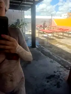 Snapshot of yarinhafox chatting on 04.02.26 yarinhafox online show from 04.02.26