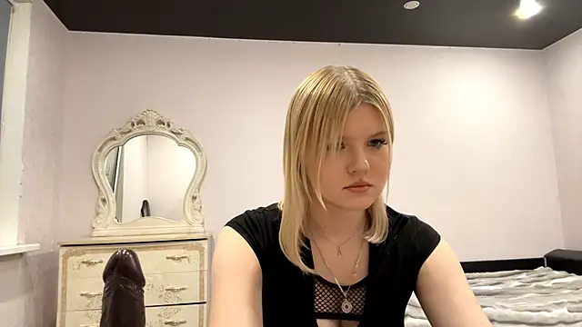 SweettAnny online show from 03.28.26