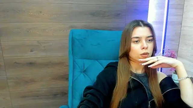 LynnWalker online show from 03.24.26