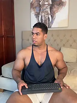 Snapshot of Trevor_vinc chatting on 03.25.26 Trevor vinc online show from 03.25.26