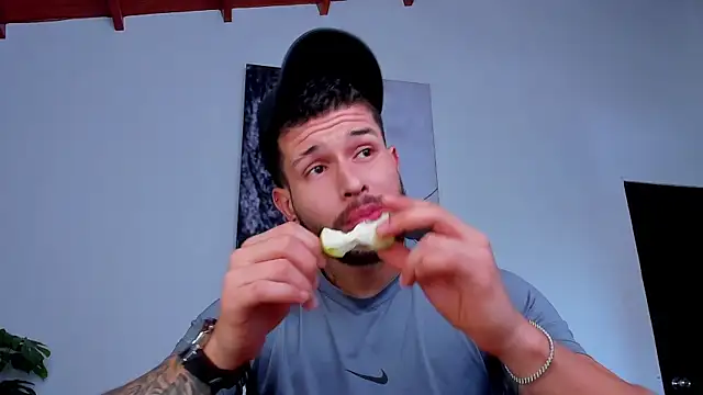 Santos ramirez1 online show from 06.19.26