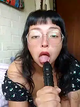 LisaMargo online show from 04.27.26