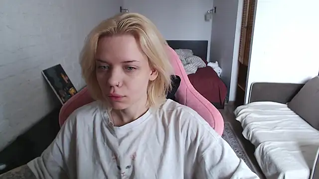 TenderChloe online show from 03.28.26