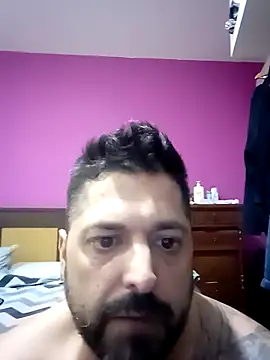 Snapshot of Muchos_cogios chatting on 06.19.26 Muchos cogios online show from 06.19.26